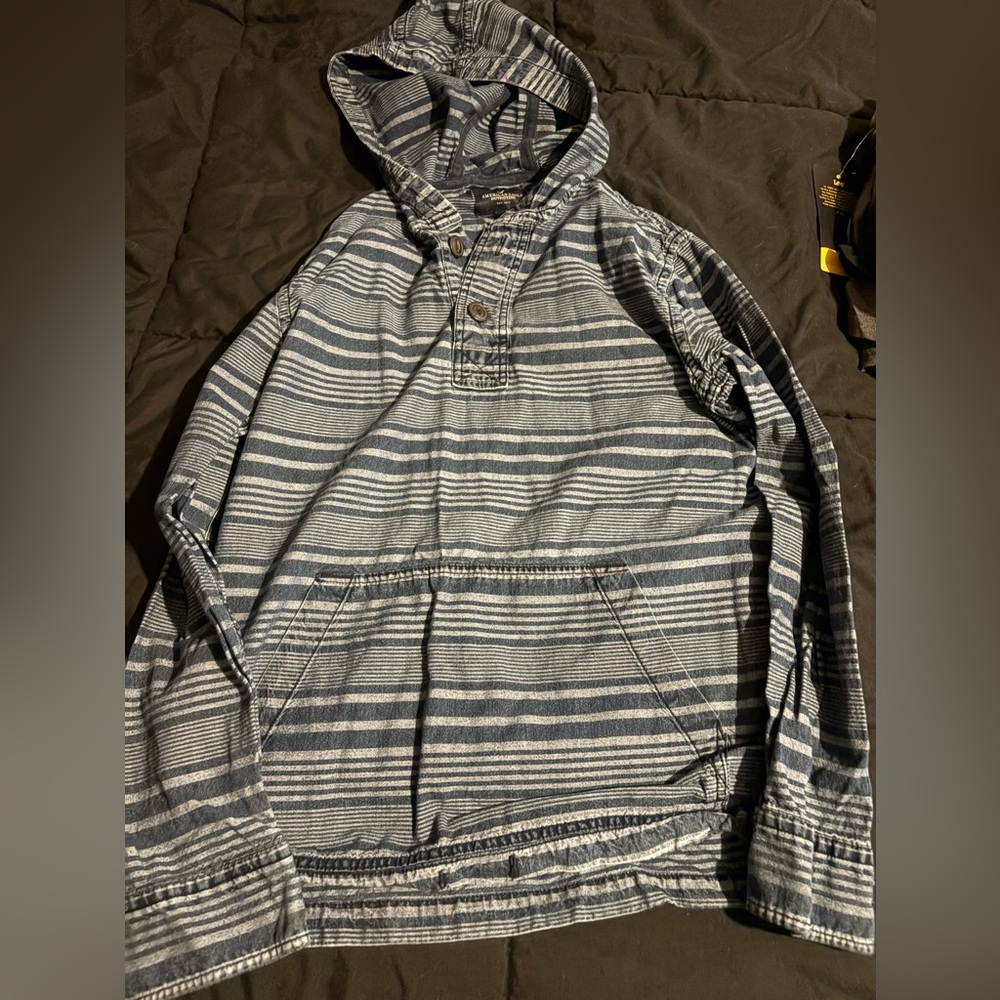 American Eagle Outfitters Gray Striped Long Sleeve Hoodie
